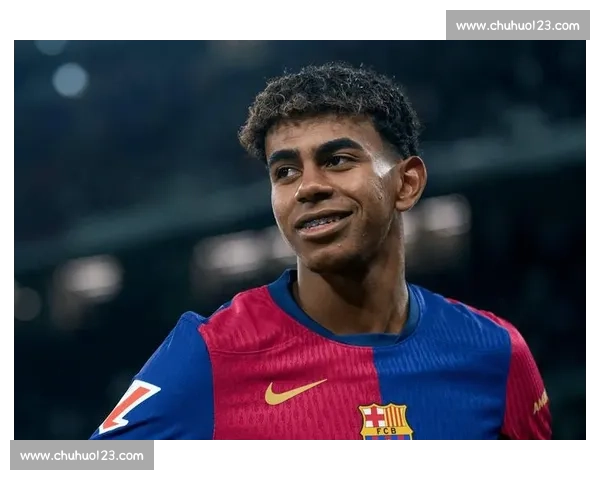 厨房宣言与伯纳乌冷遇：亚马尔父子的德比日